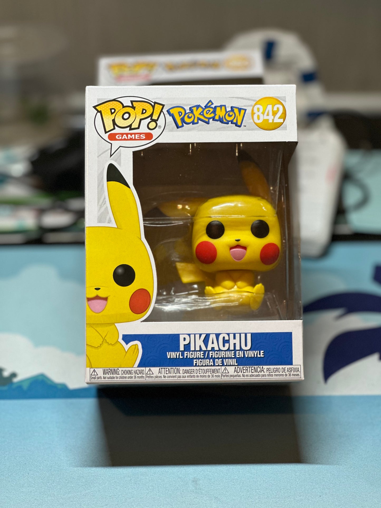 Pokemon - Pikachu Sitting Pop! Vinyl